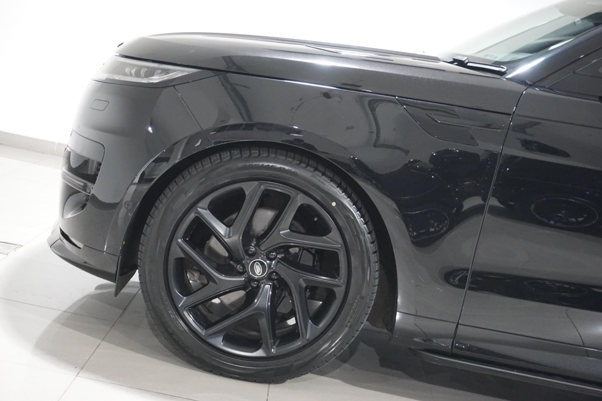 Land Rover Range Rover Sport 3.0 D300 MHEV Dynamic SE Auto 4WD Euro 6 (s/s) 5dr